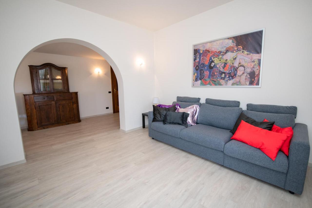 Il Cortiletto - Appartamento Lores Manerba del Garda Exteriör bild