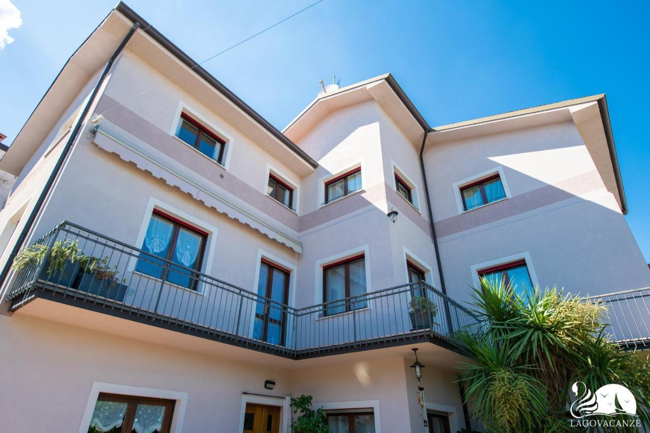 Il Cortiletto - Appartamento Lores Manerba del Garda Exteriör bild